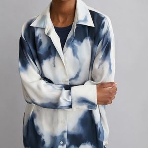 Patterned oversized blouse